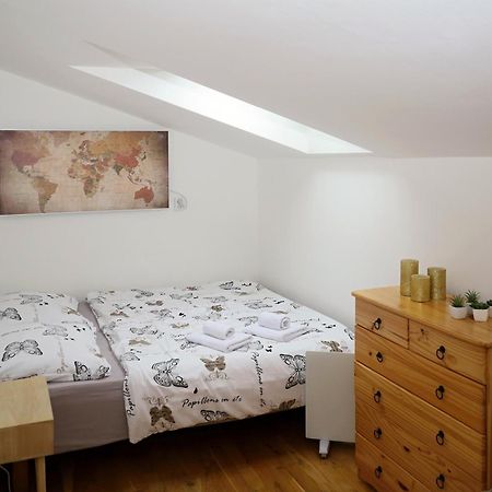 Apartman Hopi Hopi สโวโบดา นาด อูโปว์ ภายนอก รูปภาพ