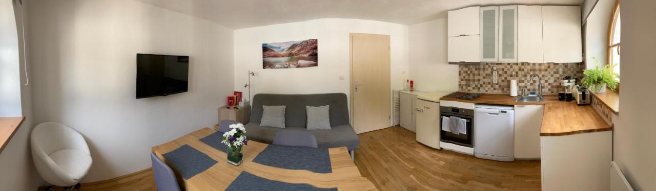Apartman Hopi Hopi สโวโบดา นาด อูโปว์ ภายนอก รูปภาพ